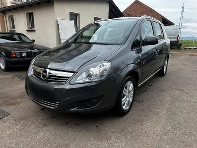 Usata Opel Zafira 110 CV (80 kW) 2009 Andere farben Monovolume