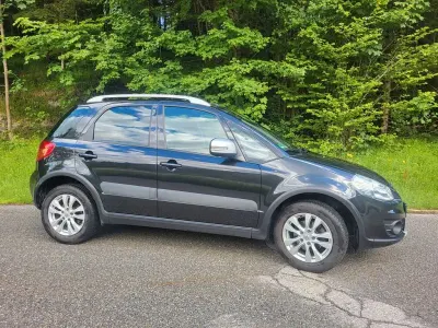 Gebraucht Suzuki SX4 120 PS (88 kW) 2014 Schwarz Kleinwagen