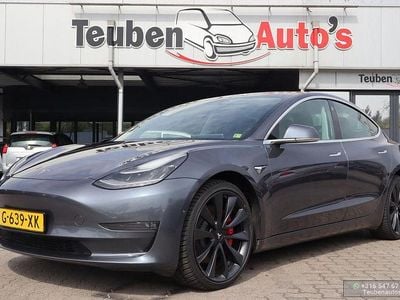 Begagnad Tesla Model 3 Performance 339 kW (462 HK) 2019 Grå Sedan