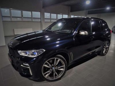 gebraucht BMW X5 M50d JET BLACK ACC PANO AHK MASSAGE SOFTCLOSE
