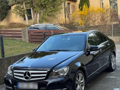 Brugt Mercedes C250 Avantgarde 204 HK (150 kW) 2013 Sort Sedan