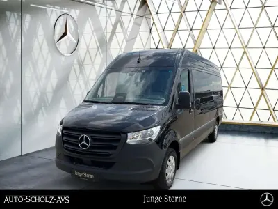 Gebraucht Mercedes Sprinter 170 PS (125 kW) 2024 Tiefschwarz Van