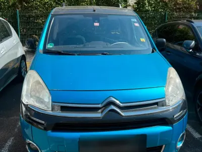 Gebraucht Citroën Berlingo 110 PS (80 kW) 2012 Blau Van / Kleinbus