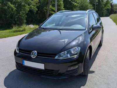 Gebraucht VW Golf VII Comfortline 86 PS (63 kW) 2013 Schwarz Kombi
