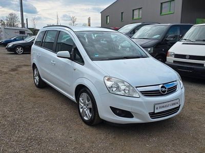 Second-hand Opel Zafira Edition 116 CP (85 kW) 2008 Alb Monovolum