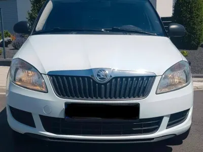 Gebraucht Skoda Roomster 75 PS (55 kW) 2015 Weiß Van / Kleinbus