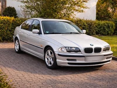 Usata BMW 323 170 CV (125 kW) 1998 Argento Berlina