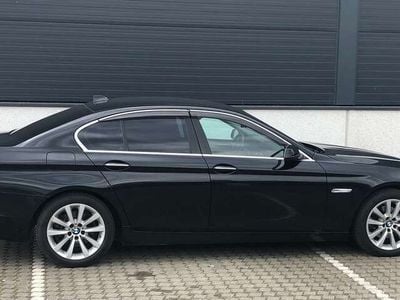 BMW 528