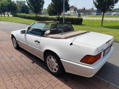 Weiß Gebraucht 1994 Mercedes SL500 Cabrio | 12.500 €