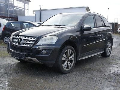 Mercedes ML320