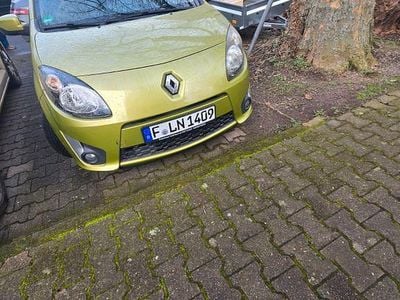 Gebraucht Renault Twingo 75 PS (55 kW) 2010 Grün Kleinwagen