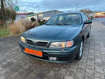 Grün Gebraucht 1998 Nissan Maxima Limousine | 9.999 €