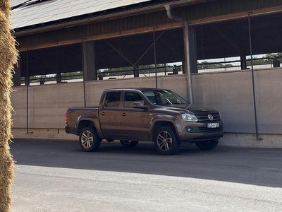 Braun Gebraucht 2012 VW Amarok Abholung | 19.200 € (Teuer)