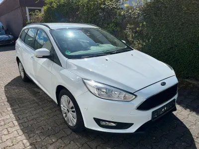 Gebraucht Ford Focus Trend 95 PS (69 kW) 2017 Weiß Kombi