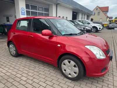 Gebraucht Suzuki Swift Club 92 PS (67 kW) 2007 Rot Kleinwagen