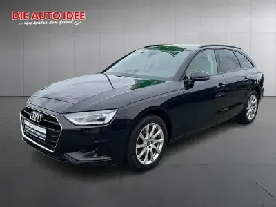 Gebraucht Audi A4 Ambiente 150 PS (110 kW) 2022 Schwarz Kombi