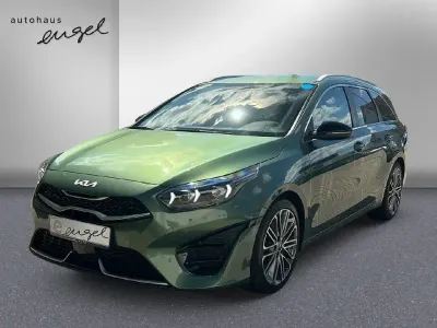 Gebraucht Kia Ceed Sportswagon GT-Line 140 PS (102 kW) 2024 Experience green met. Kombi
