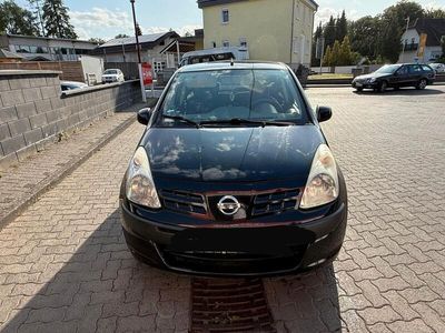 Nissan Pixo
