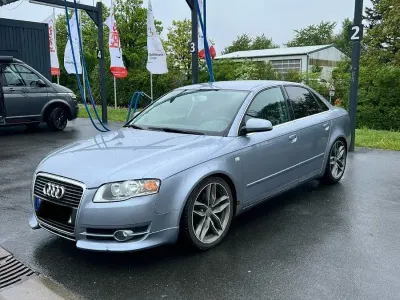 Gebraucht Audi A4 116 PS (85 kW) 2005 Grau Limousine