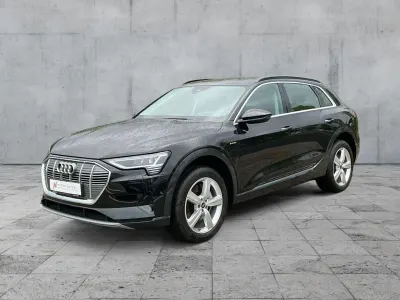 Gebraucht Audi e-tron Advanced 300 kW (408 PS) 2022 Schwarz SUV