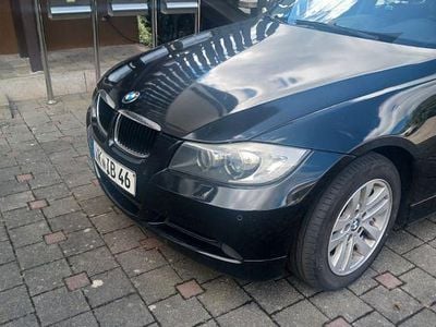 Gebraucht BMW 320 Performance 177 PS (130 kW) 2008 Schwarz Kombi