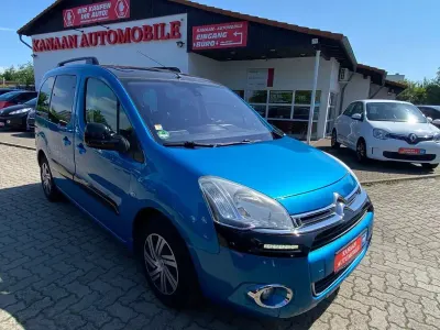 Gebraucht Citroën Berlingo Exclusive 92 PS (67 kW) 2014 Blau Van / Kleinbus
