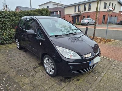 Schwarz Gebraucht 2006 Mitsubishi Colt Limousine | 1.500 € (Fairer Preis)