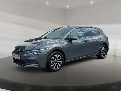Gebraucht VW Golf VIII Active 110 PS (80 kW) 2023 Limousine