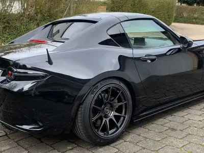Używany Mazda MX5 Signature 205 KM (150 kW) 2019 Czarny Kabriolet