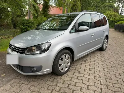 Gebraucht VW Touran 105 PS (77 kW) 2012 Silber Van / Kleinbus