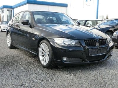 Gebraucht BMW 318 Sport Line 143 PS (105 kW) 2009 Schwarz Limousine