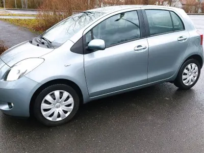 Occasion Toyota Yaris 87 ch (63 kW) 2008 Argent Citadine