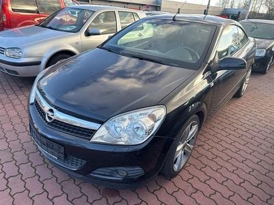 Gebraucht Opel Astra Cabriolet 140 PS (102 kW) 2008 Schwarz Cabrio