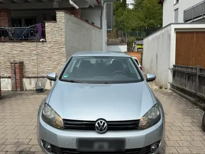 Gebraucht VW Golf VI 80 PS (58 kW) 2008 Silber Kleinwagen