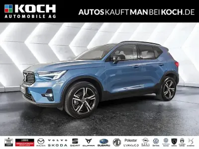 Używany Volvo XC40 Plus 190 KM (139 kW) 2022 Niebieski SUV