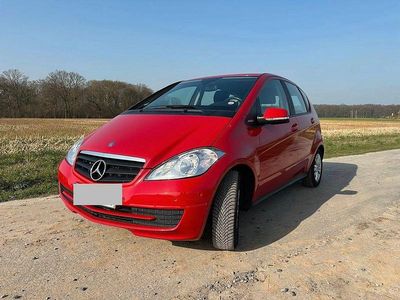 Gebraucht Mercedes A160 95 PS (69 kW) 2009 Rot Van / Kleinbus