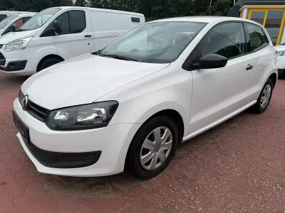 Gebraucht VW Polo 60 PS (44 kW) 2014 Weiß Kleinwagen
