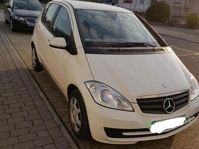 Usata Mercedes A180 2011 Bianco Utilitaria