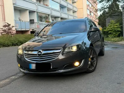 Gebraucht Opel Insignia 2015 Grau Kombi