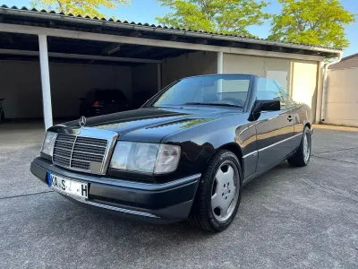 Gebraucht Mercedes E300 Sportline 220 PS (161 kW) 1993 Schwarz Cabrio