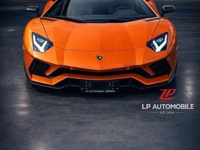 Second-hand Lamborghini Aventador 741 CP (545 kW) 2017 Portocaliu Coupe