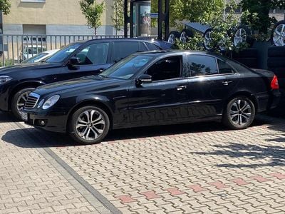 Mercedes E280