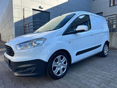 Usado Ford Transit 95 HP (69 kW) 2017 Branco Monovolume