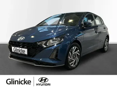 Neu Hyundai i20 Trend 101 PS (74 kW) 2025 Meta blue / mic Kleinwagen