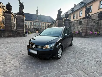 Gebraucht VW Touran 140 PS (102 kW) 2012 Schwarz Van / Kleinbus