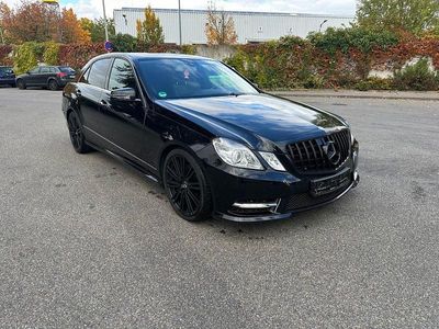 Mercedes E200