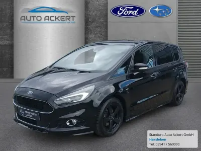 Gebraucht Ford S-MAX ST-Line 239 PS (175 kW) 2018 Schwarz Van / Kleinbus