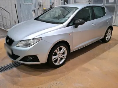 Gebraucht Seat Ibiza 69 PS (50 kW) 2008 Silber Kleinwagen