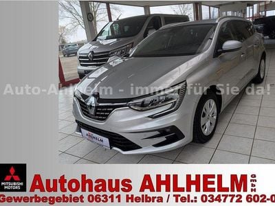 Gebraucht Renault Mégane IV Techno 140 PS (102 kW) 2023 Silber Limousine