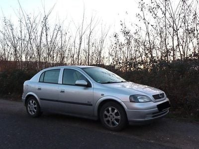 Silber Gebraucht 2003 Opel Astra Njoy Limousine | 1.700 € (Fairer Preis)